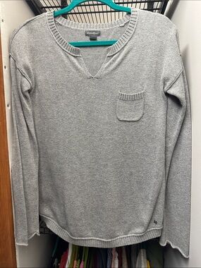 Eddie Bauer Light Gray V-Neck Sweater with Chest Pocket